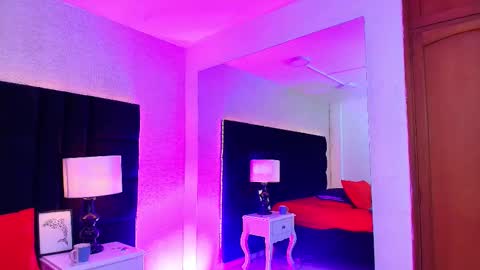 Snapshot of hairy_diamond chatting on September 15, 9:16 pm H A I R Y D I A M O N D online show from September 15, 9:16 pm