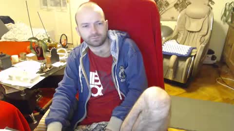 Snapshot of hairyass25yo chatting on December 6, 2:57 am Puppy3 StockyDaddiesmusclebearsbeefybigmans online show from December 6, 2:57 am