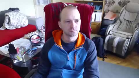 Snapshot of hairyass25yo chatting on February 4, 10:54 am Puppy3 StockyDaddiesmusclebearsbeefybigmans online show from February 4, 10:54 am