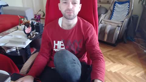 Snapshot of hairyass25yo chatting on December 13, 9:58 am Puppy3 StockyDaddiesmusclebearsbeefybigmans online show from December 13, 9:58 am