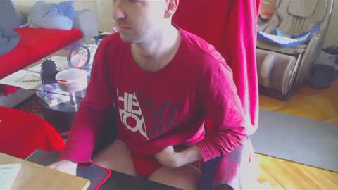 Snapshot of hairyass25yo chatting on March 5, 8:21 am Puppy3 StockyDaddiesmusclebearsbeefybigmans online show from March 5, 8:21 am