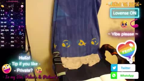 Snapshot of hairyass25yo chatting on October 18, 5:45 am Puppy3 StockyDaddiesmusclebearsbeefybigmans online show from October 18, 5:45 am