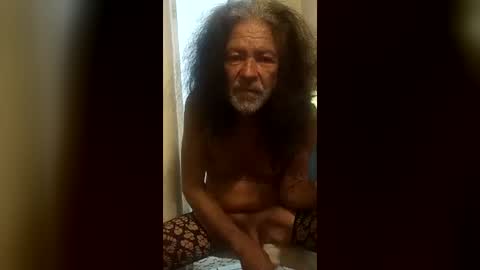 hairybusheatmycreams online show from June 13, 1:36 am