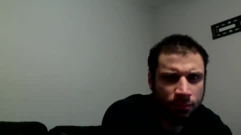 Snapshot of hairydadbod6 chatting on February 6, 3:52 pm hairydadbod6 online show from February 6, 3:52 pm