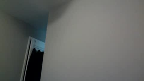 Snapshot of hairydadbod6 chatting on January 11, 4:48 am hairydadbod6 online show from January 11, 4:48 am