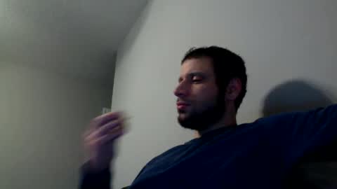 Snapshot of hairydadbod6 chatting on March 3, 3:06 am hairydadbod6 online show from March 3, 3:06 am