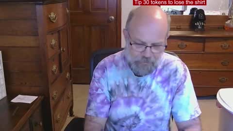 HairyDaddyBear69 online show from October 22, 5:05 pm