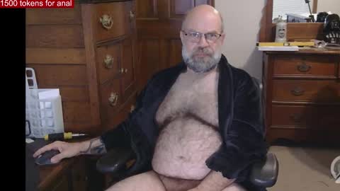 HairyDaddyBear69 online show from March 20, 11:36 am