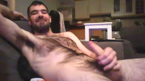 hairydude2015 online show from January 10, 5:34 am