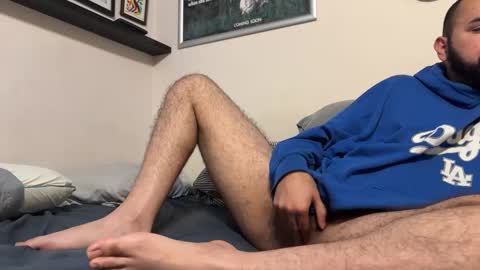 hairyholer online show from September 30, 2:20 pm
