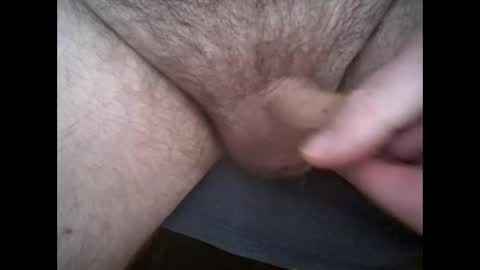 Snapshot of hairyman007 chatting on December 18, 11:24 am hairyman007 online show from December 18, 11:24 am