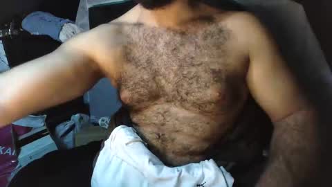 hairymann96 online show from November 6, 7:06 pm