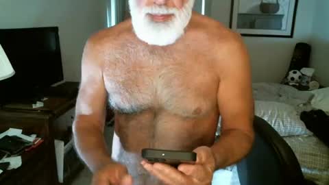 Hairy pecs online show from June 29, 9:37 pm