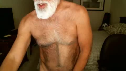 Hairy pecs online show from April 22, 7:46 am