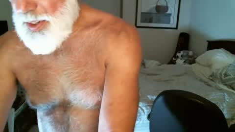 Hairy pecs online show from June 16, 7:21 am