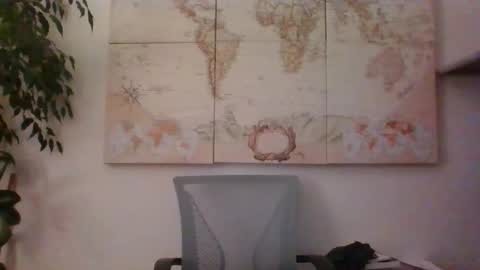 Snapshot of hairypussylover089 chatting on October 25, 3:52 am hairypussylover089 online show from October 25, 3:52 am