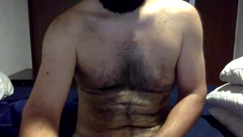 Snapshot of hairyweedman chatting on October 5, 2:10 pm NN420 online show from October 5, 2:10 pm
