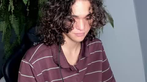 Snapshot of halan_jr chatting on February 7, 6:56 am halan online show from February 7, 6:56 am