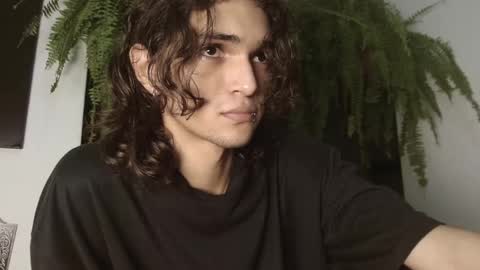 Snapshot of halan_jr chatting on March 12, 7:02 am halan online show from March 12, 7:02 am