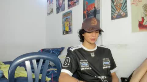 Snapshot of halan_jr chatting on October 24, 10:11 pm halan online show from October 24, 10:11 pm