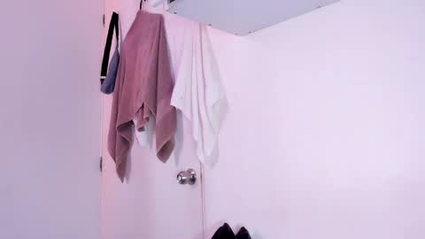 Snapshot of halan_jr chatting on January 18, 7:04 pm halan online show from January 18, 7:04 pm