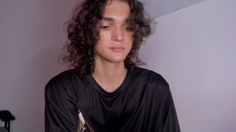 Snapshot of halan_jr chatting on January 17, 9:43 pm halan online show from January 17, 9:43 pm