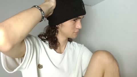 Snapshot of halan_jr chatting on February 25, 11:55 pm halan online show from February 25, 11:55 pm