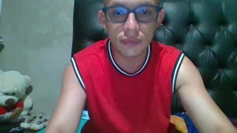 hall_dran online show from May 14, 2:09 am