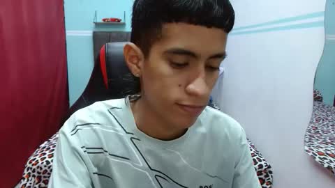 hamcummboy20 online show from February 5, 1:12 am