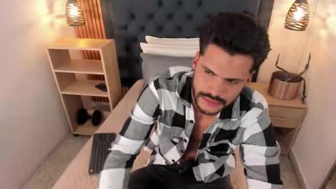 Hamilton online show from October 16, 3:36 am