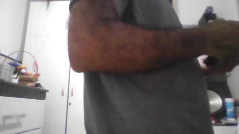 King Of Love online show from February 9, 8:41 am