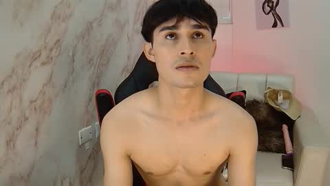 Hamsel  online show from March 17, 7:49 pm