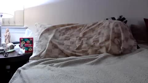 hand69someguy online show from March 14, 3:24 am