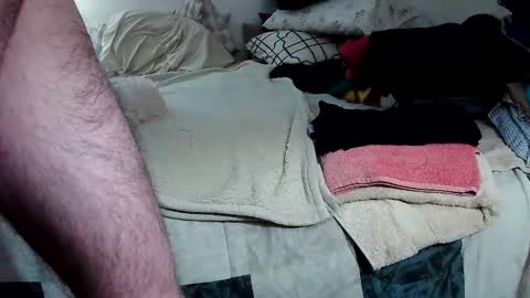 hand69someguy online show from December 20, 4:08 am