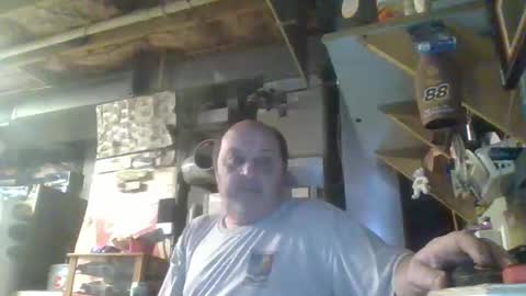 naked man online show from April 4, 2:19 am