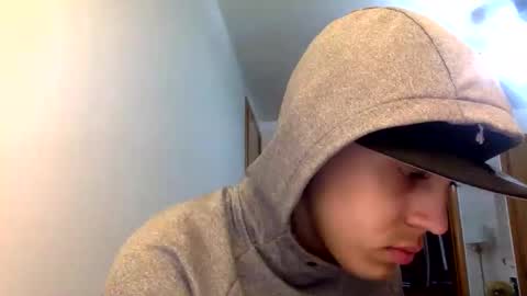 handsome01_ online show from February 5, 12:39 am