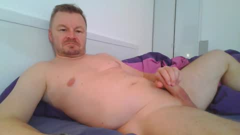 Handsomebody online show from April 30, 1:01 am