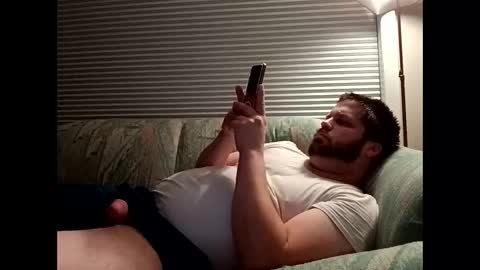 Snapshot of handsomedaddy198923 chatting on October 25, 6:48 am handsomedaddy198923 online show from October 25, 6:48 am