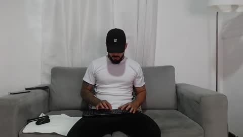 Handsomen online show from February 24, 12:56 am