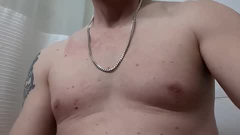 handsomerob42 online show from February 16, 1:09 pm