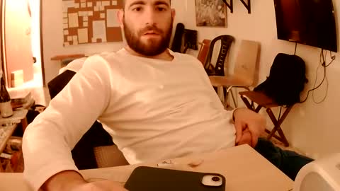 Snapshot of handyboy991 chatting on October 12, 6:46 pm handyboy991 online show from October 12, 6:46 pm