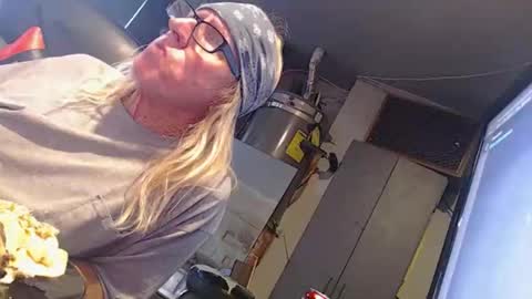 Handystudman online show from November 7, 10:51 am