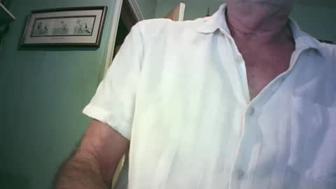 handymanforyou177322 online show from October 11, 10:03 pm