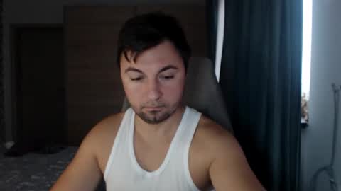 Snapshot of hankmalone chatting on October 28, 5:21 am HankMalone online show from October 28, 5:21 am