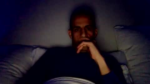Snapshot of happy2334 chatting on December 27, 12:34 pm skysky6969 online show from December 27, 12:34 pm