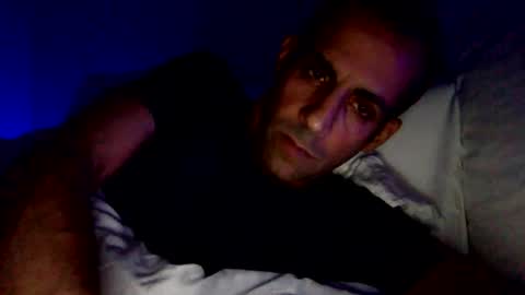 Snapshot of happy2334 chatting on December 2, 1:11 pm skysky6969 online show from December 2, 1:11 pm