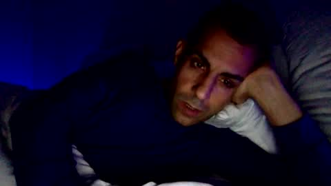Snapshot of happy2334 chatting on January 17, 1:56 pm skysky6969 online show from January 17, 1:56 pm