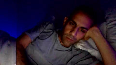 Snapshot of happy2334 chatting on February 23, 1:38 pm skysky6969 online show from February 23, 1:38 pm