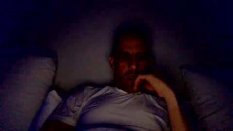 Snapshot of happy2334 chatting on December 15, 2:48 pm skysky6969 online show from December 15, 2:48 pm