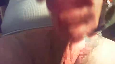 Snapshot of happyboy789 chatting on September 21, 1:50 am happyboy789 online show from September 21, 1:50 am